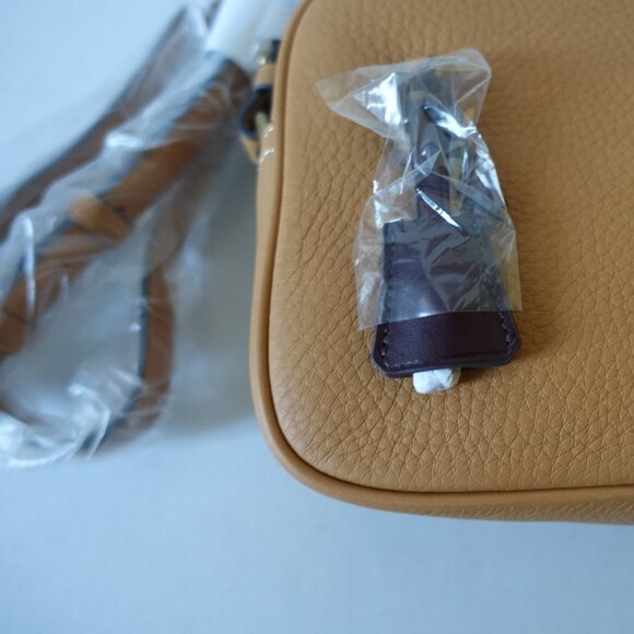 J. Crew Signet Crossbody camera Leather Bag Purse in Italian Leather brown - Picture 4 of 15